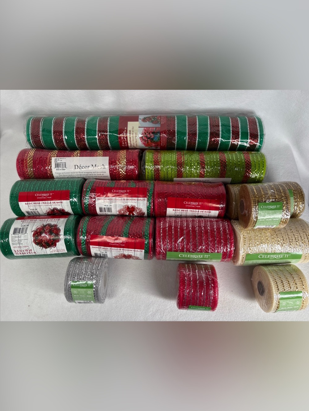 NIP Lot Of 15 Piece Decor Mesh Holiday Christmas Craft